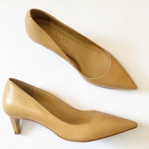 TALBOTS | Tan Leather Kitten Heel shoes 6.5